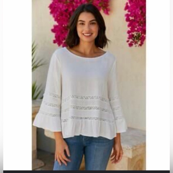 Gianni Bini Tops - Gianni Bini White Blouse with Lace Accents size S